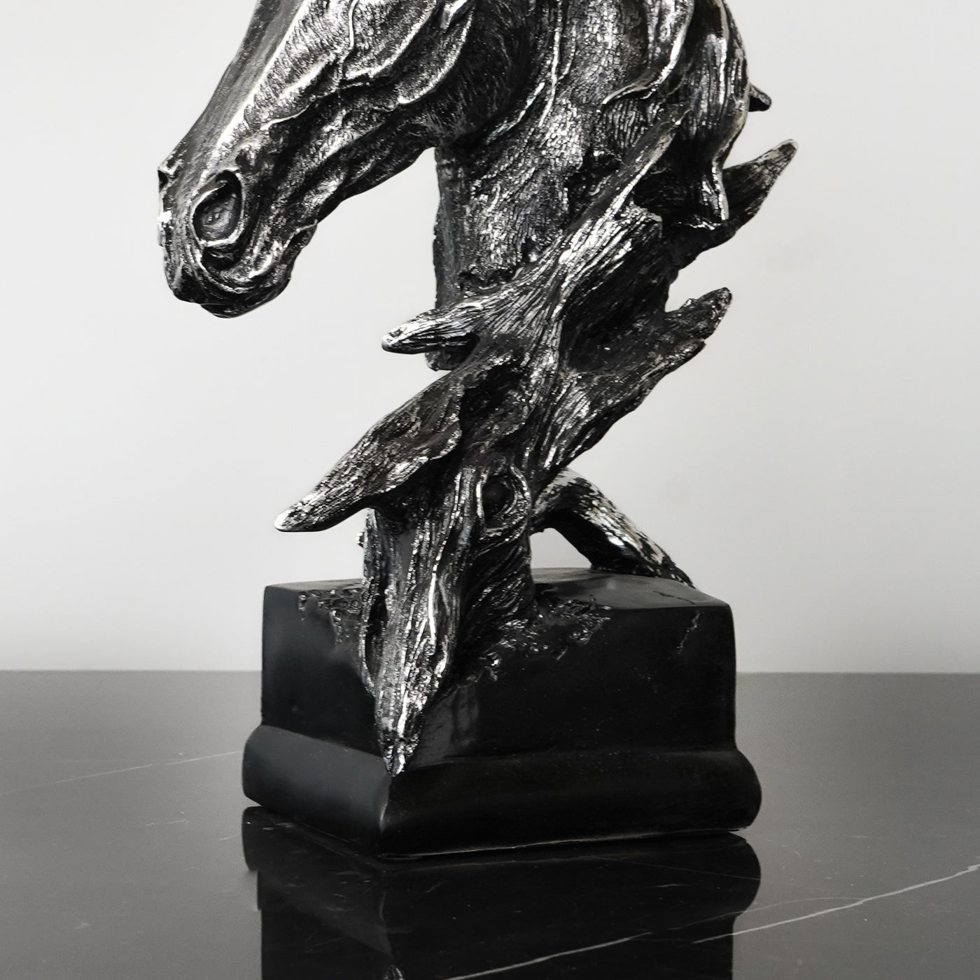 Horse Bust in Antique Finish
