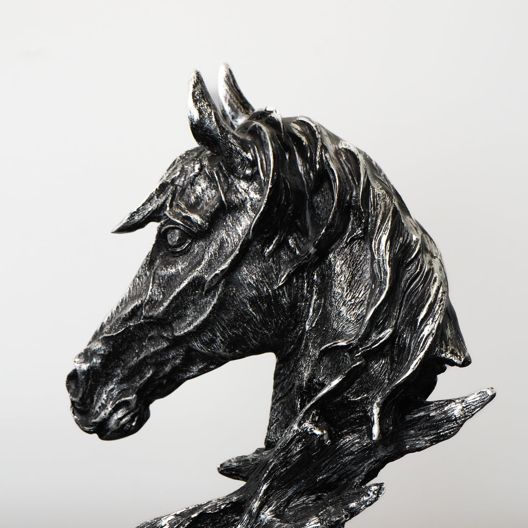 Horse Bust in Antique Finish