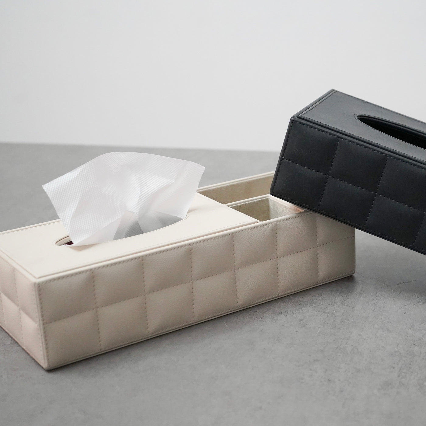 Multi-Purpose Organiser with Tissue Holder, Cream