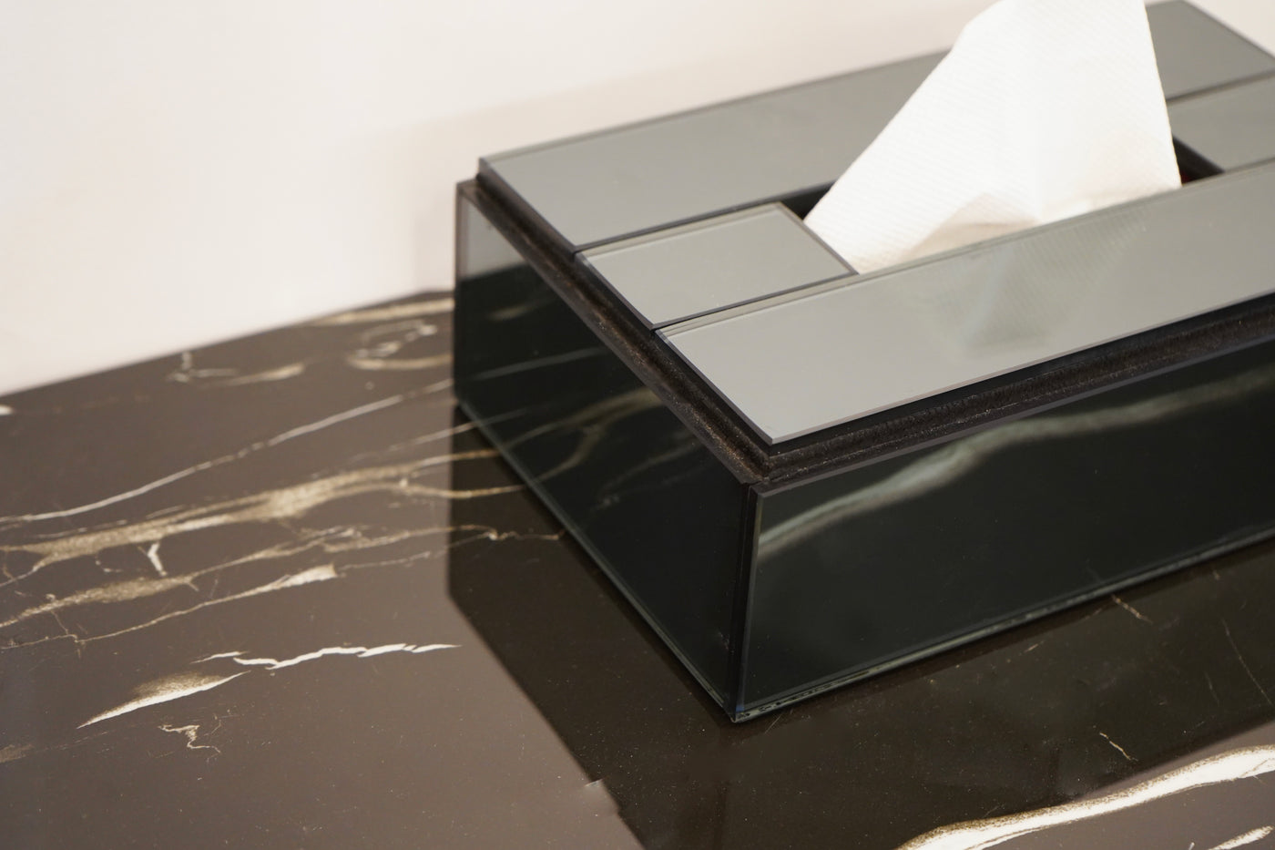 Mirror Glass Tissue Box, Blue