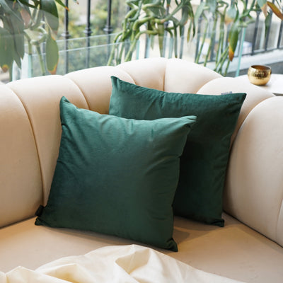 Set of 2 Emerald Green Velvet Fabric Cushion Cover 16 x 16