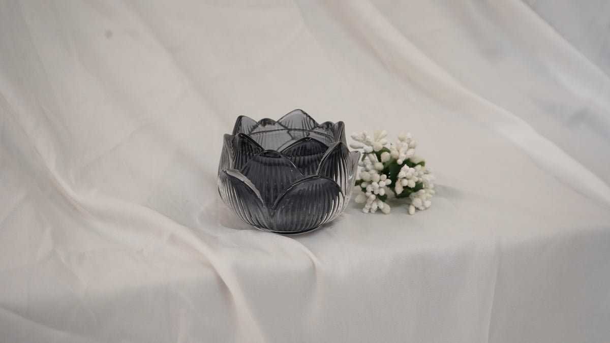 Lotus Glass Candle Holder, Black