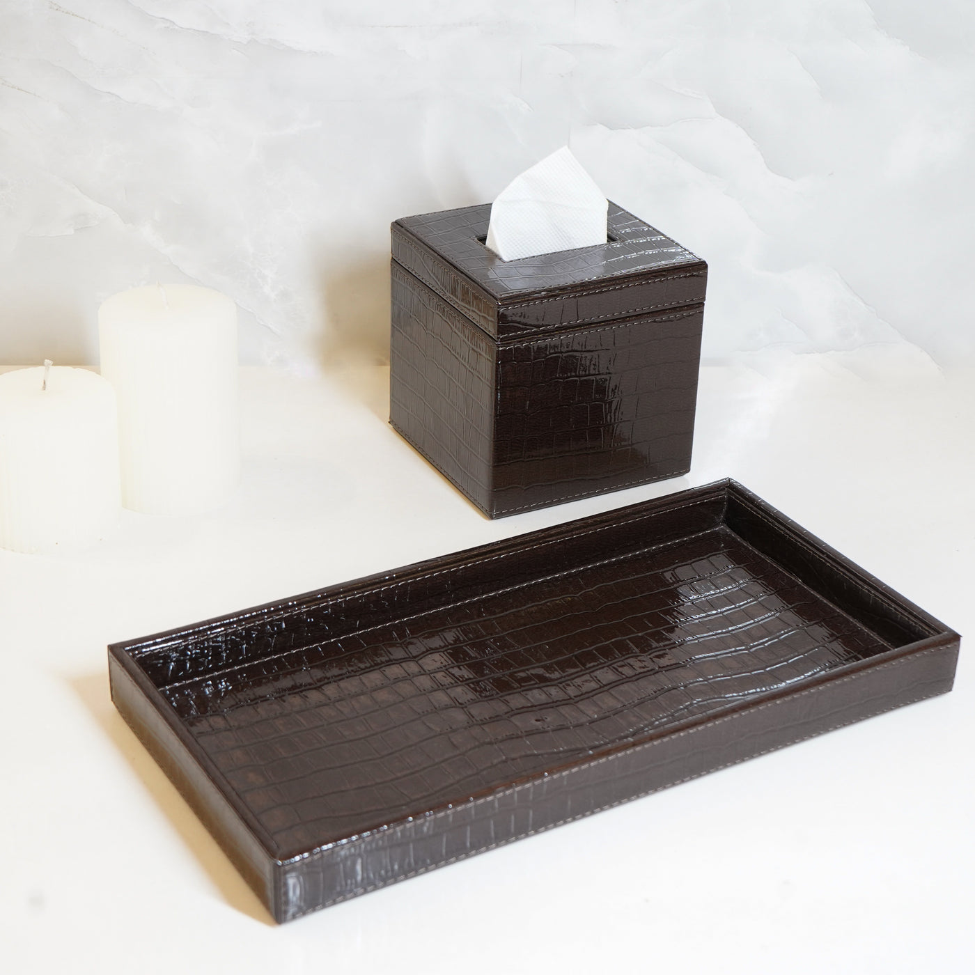 Bathroom Set With Tissue Holder, Dark Brown