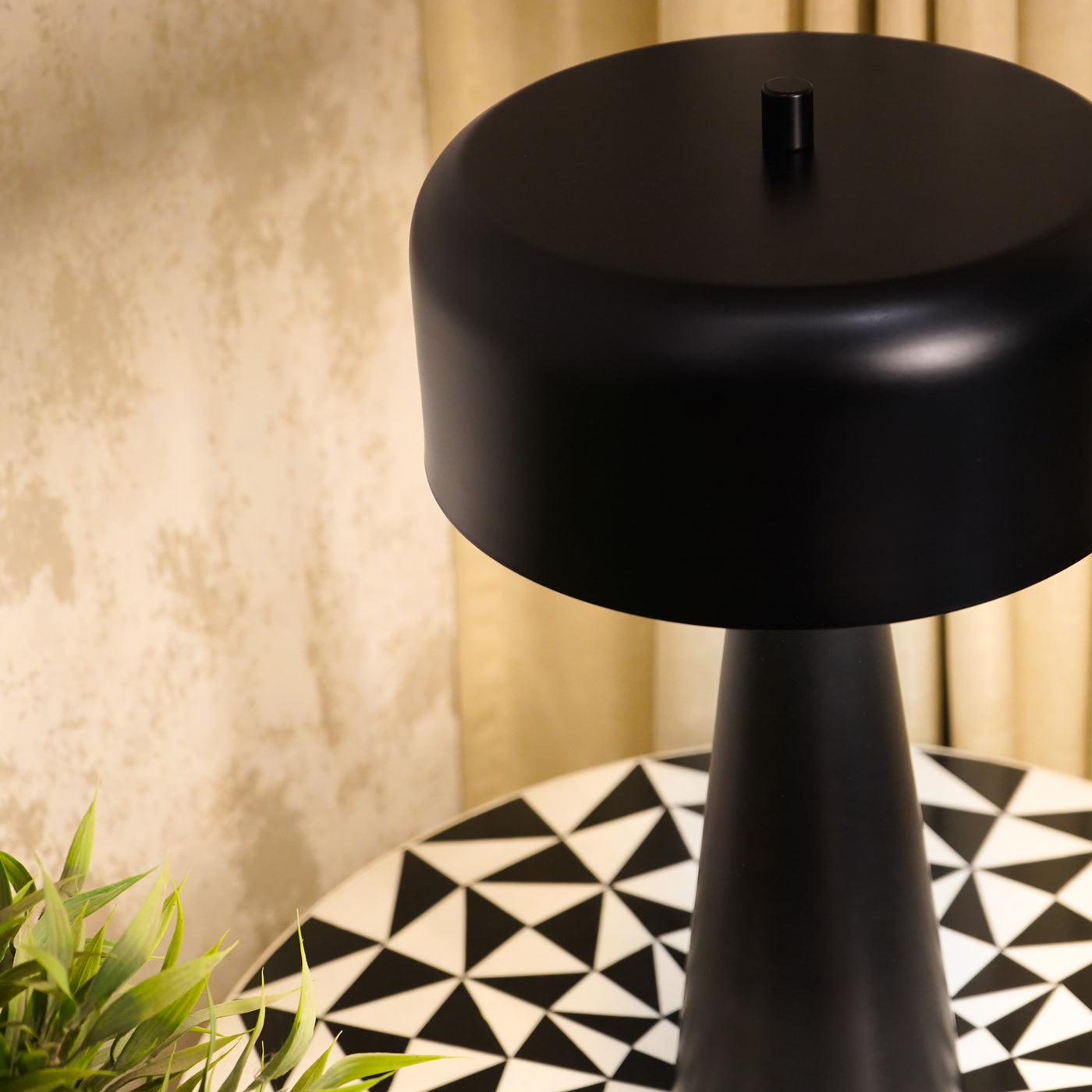 Tapered Table Lamp with Shade, Matte Black