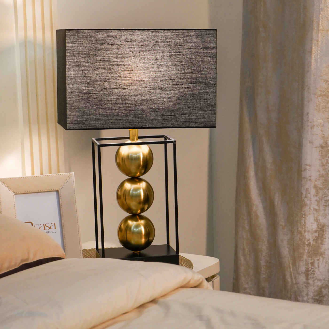 Stacked Spheres Table Lamp with Shade, Gold