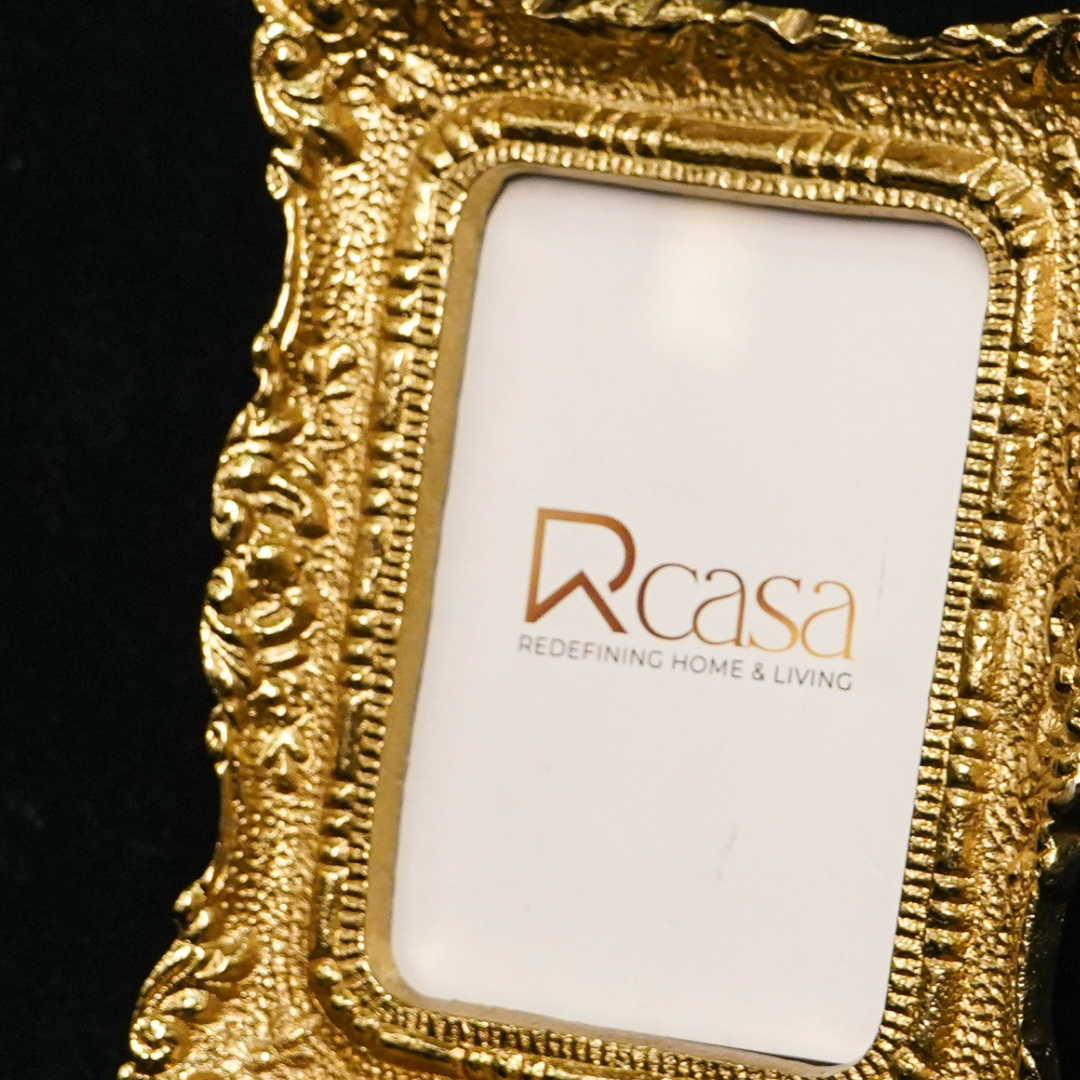 Regal Photo Frame, Gold